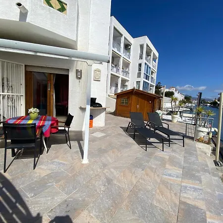 Lcdm - Casa Adosada Con Vista Canal Apartment Empuriabrava