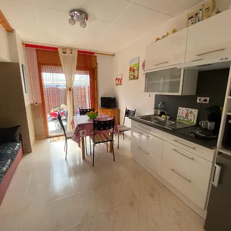 Lcdm - Casa Adosada Con Vista Canal Apartment Empuriabrava